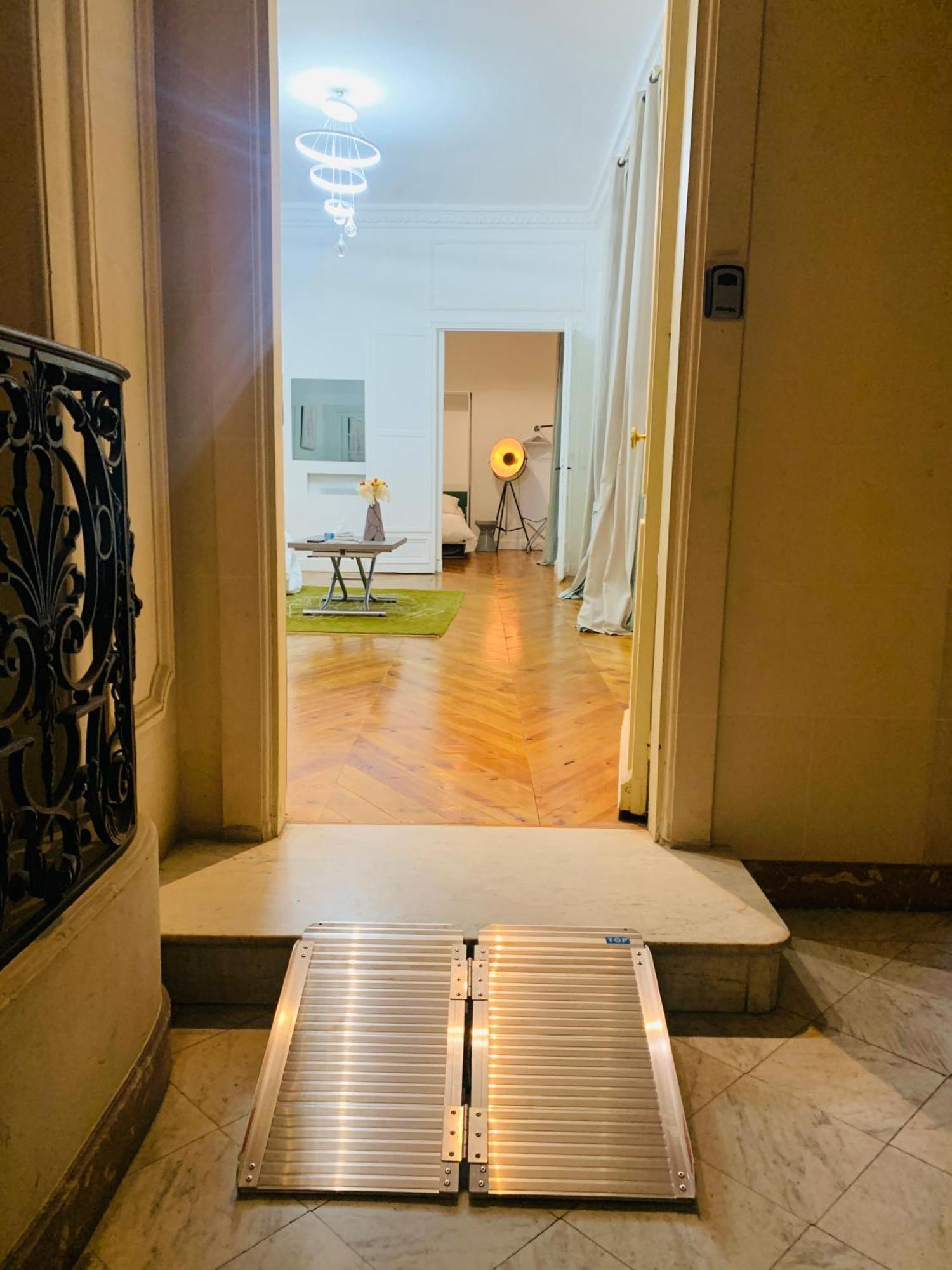 2 Bedrooms - Paris Centre - Champs Elysees Exterior photo